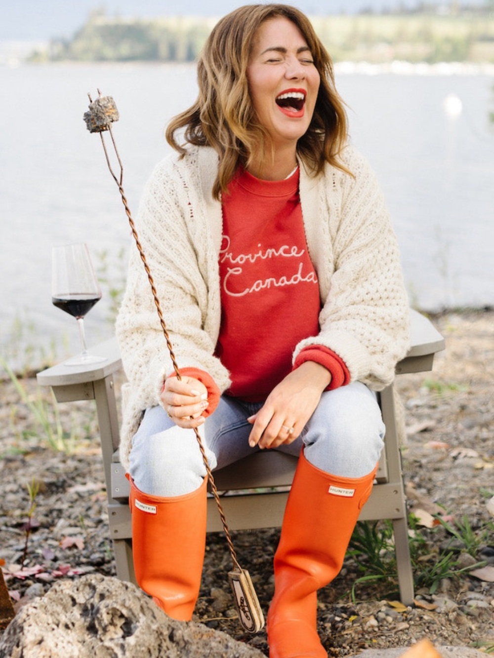 Province of Canada Sweater Small